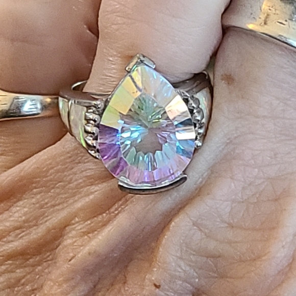 White quartz and Opal ring - Picture 3 of 6